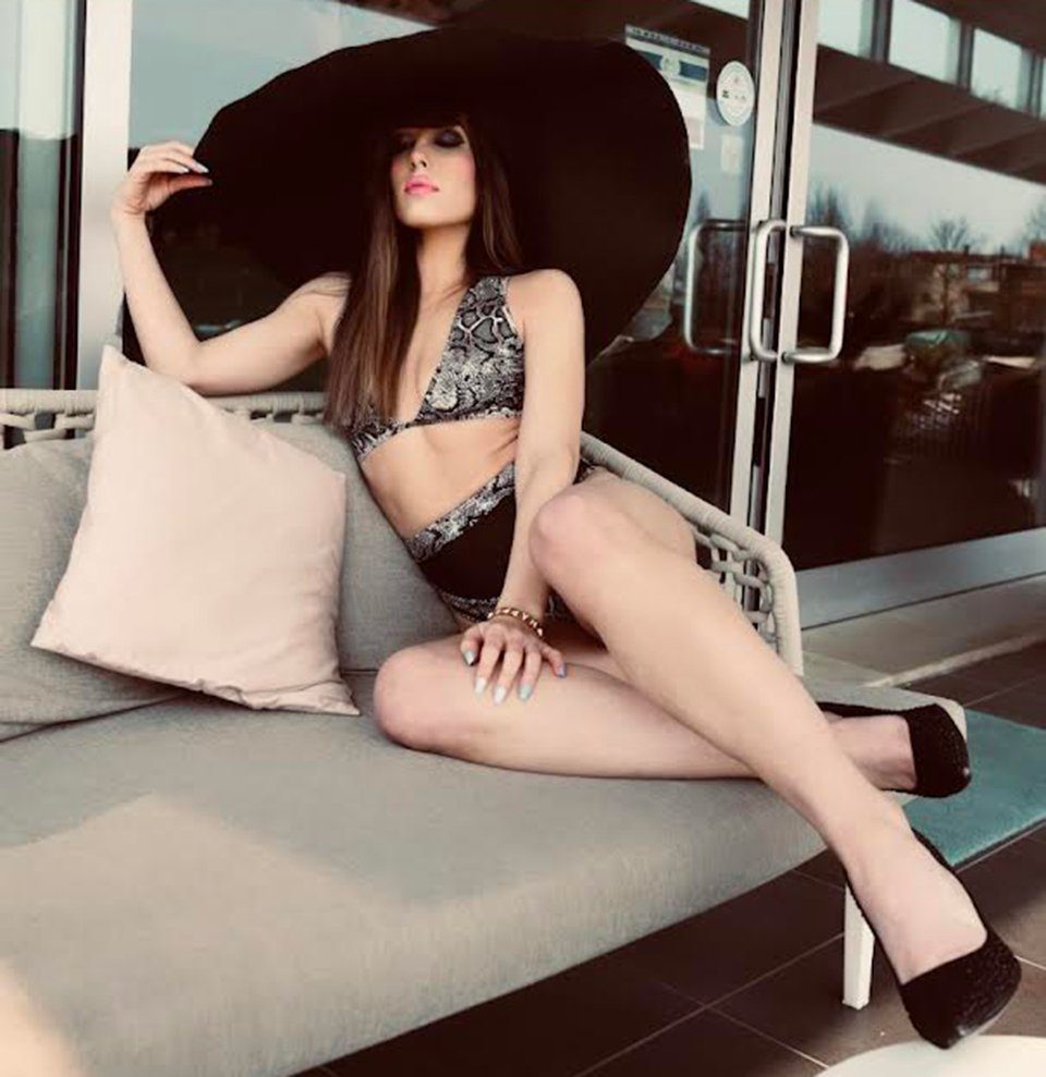Claudia-Moretto-con-cappello