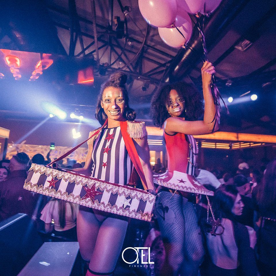Circo Nero Italia party