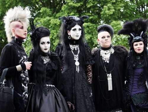 Dark moda