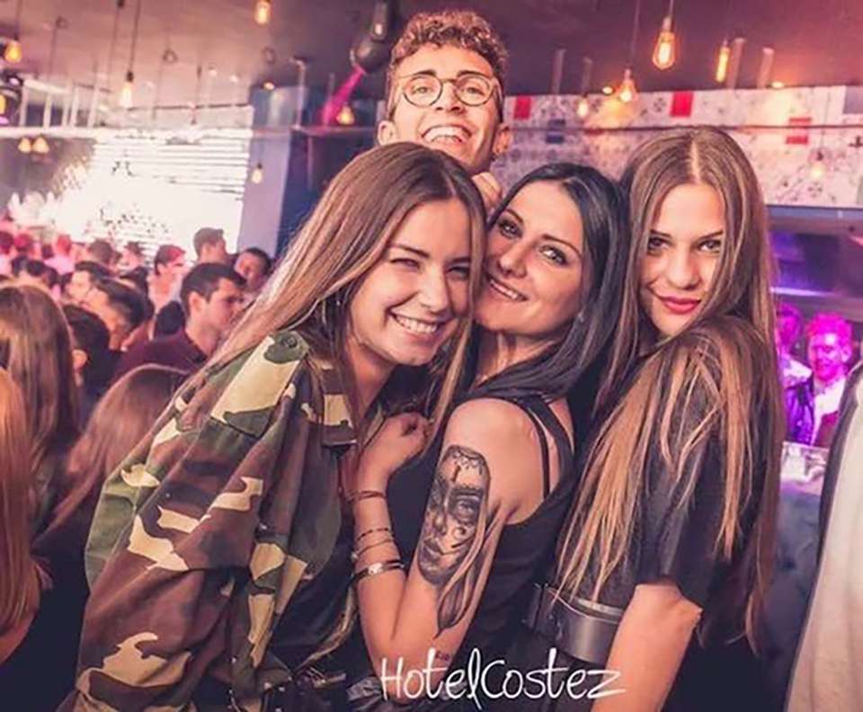 Hotel Costez